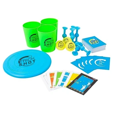 Image de Fizz Creations Trick Shot The Game. Comprend tout ce dont vous avez besoin pour pratiquer le tir parfait. des tasses empilables, balles de ping pong, fléchettes adhésives, un disque