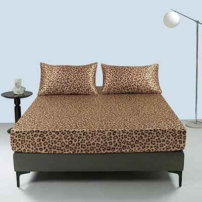 Image de Damier Drap housse en satin 160 x 200 cm Motif léopard doré brillant Qualité supérieure Convient pour les matelas jusqu&#039;à 25