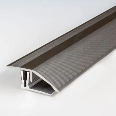 Image de PROVISTON Profilé de rattrapage à clipser Alu anodisé 41 x 11 15 2700 mm Aspect acier inoxydable À visser Barre seuil niveau 1 pc