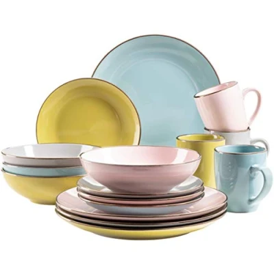 Image de MÄSER 931726 Metallic Rim Service de table moderne pour 4 personnes avec bord couleur laiton, 16 pièces formes coupées sans bordure, multicolore, grès