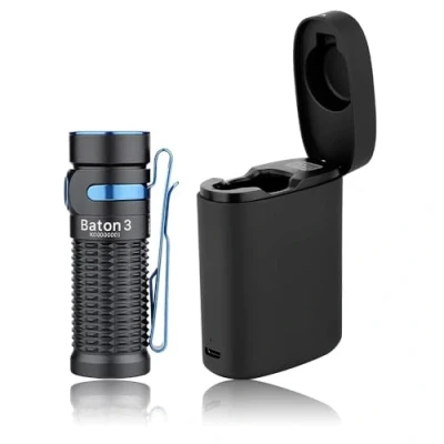 Image de OLIGHT Baton 3 Petite Lampe Torche Aimantée avec Chargeur sans Fil 1200 Lumens 6 Niveaux d&#039;Éclairage Autonomie Max 94 Jours de Poche Étanche pour Camping d&#039;Urgence Randonnée Pêche Ménage