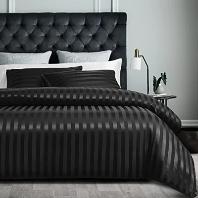 Image de Sedefen Housse de Couette 220x240cm Noir en Satin + 2 Taies d&#039;oreiller 65x65cm avec Fermeture Éclair Soyeux Parure Lit Adultes Personnes Rayé Lisse Luxe literie