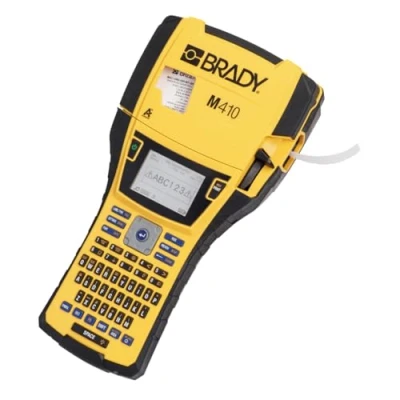 Image de Brady M410 Étiqueteuse Portable Machine à Étiquettes Industrielle pour Environnements Difficiles Adhésif Haute Performance 1 Cartouche d&#039;Étiquettes Incluse Remplace BMP41