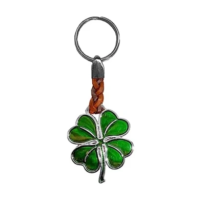 Image de Claro Schmuck Porte clés trèfle avec résine époxy verte dans l&#039;espace intermédiaire, anneau en métal, épaisseur 2 mm, bande cuir synthétique, longueur totale : environ 98 vert, taille