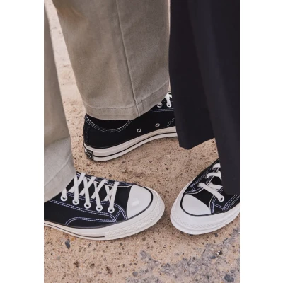 Image de Converse Chuck Taylor ALL STAR 70 Unisex Baskets basses, Taille: 41, Black Textile