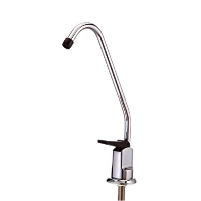 Image de Robinet de filtre à eau compatible avec les kits Water Gem et Liff Filetage 12 mm diamètre raccord tuyau 1/4&quot; (6,35mm) intégré