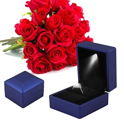 Image de YUYTE Boite Bague, Ecrin à Bague Lumineux, Boîte Fiançailles Avec Lumière pour Bijoux, Support de Rangement Noir Elégant et Raffiné Proposition, Mariage,