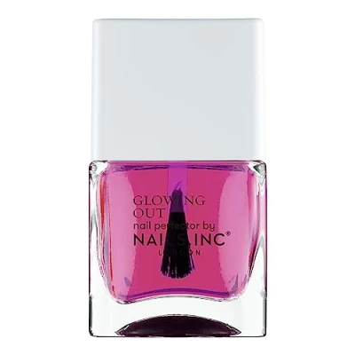 Image de Nails Inc GLOWING MY WAY verschönernder Nagellack Natürlicher Glow im Pink Ton Schimmerndes, spiegelndes Finish Langanhaltend &amp; Tierversuchsfrei Perfekte Maniküre, Fench Manicure Effekt