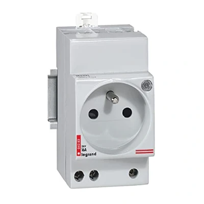 Image de Prise de courant modulaire 10A à 16A 250V 2P+T àéclips et voyant 2,5 modules
