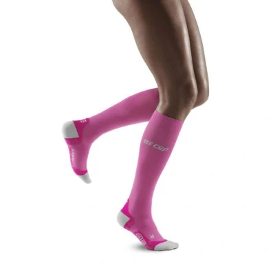 Image de Chaussettes de Compression ultralégères running femme CEP