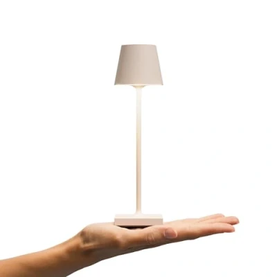 Image de SIGOR Nuindie pocket Petite lampe de table LED rechargeable à intensité variable, pour l&#039;intérieur et l&#039;extérieur, IP54, hauteur 21 cm, par USB C, 7 h, beige dune