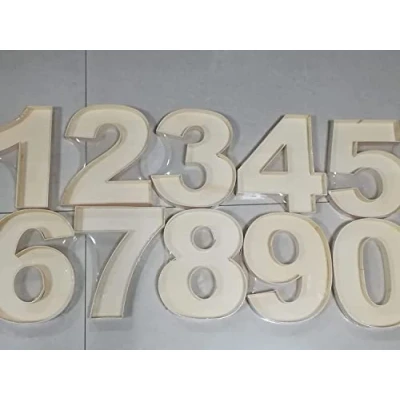 Image de Lettres et chiffres de 0 à 9 en bois remplir soi même