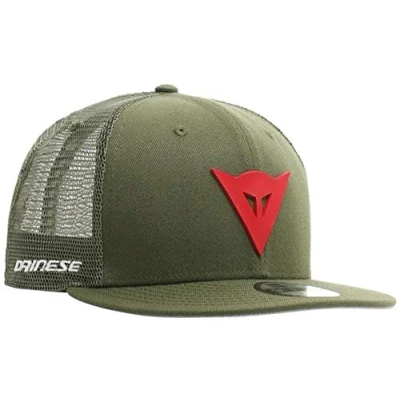 Image de Dainese Mixte 9fifty Trucker Snapback Cap Casquette d t avec visi re plate, Vert/Rouge, Taille unique EU