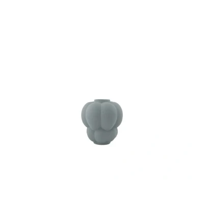 Image de AYTM Vase Uva, céramique, vert, Ø 26 cm, forme de raisin