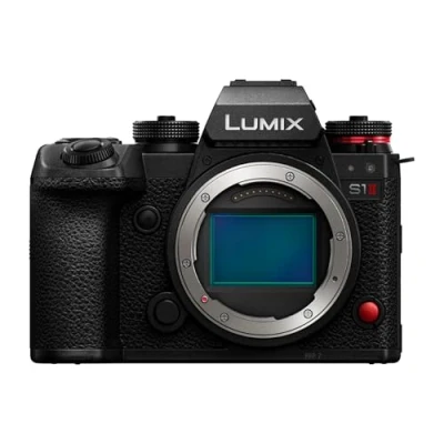 Image de Panasonic Lumix S1M2 Appareil Photo Hybride Plein Format (24MP, Autofocus Phase, Double Stabilisation, Rafale AFC 70ips, 15 Stops, 4K 120p, 5.1K 60p Vidéo Open Gate, Enregistrement 4:2:2 10 Bits)