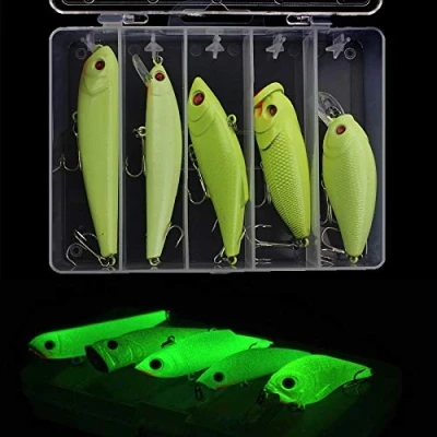 Image de GudGmtoy Glow Kit d&#039;appâts de pêche 5 pcs lumineux Minnow Crankbait Vib Popper Pencil Night Hard Lure avec hameçons triples Boîte rangement pour bar, eau salée et douce