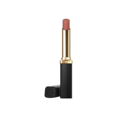 Image de L&#039;Oréal Paris Rouge à lèvres pour un fini mat poudré et une tenue de 16 heures, Color Riche Intense Volume Matte Nude, Couleur : 520 Le Nude Defying, 1,8 g