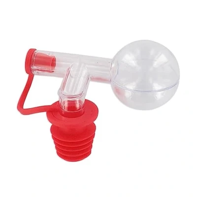 Image de Fackelmann 004032 doseur à alcool, boule pour dosage d&#039;alcool, bec bouteille, bouchon 2,5 cl, Plastique, Rouge, 9 x 7 cm