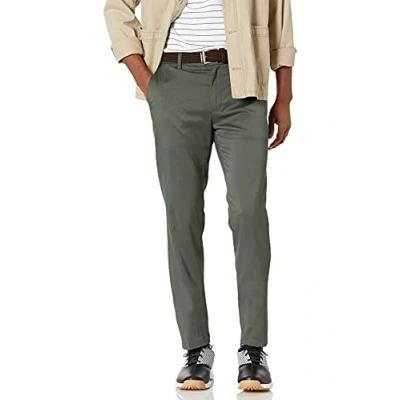 Image de Amazon Essentials Short de Golf Extensible à Coupe Ajustée Homme, Vert Olive, 36W / 29L