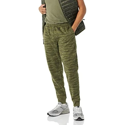 Image de Amazon Essentials Pantalon de Jogging en Molleton Homme, Vert Olive Camouflage, L