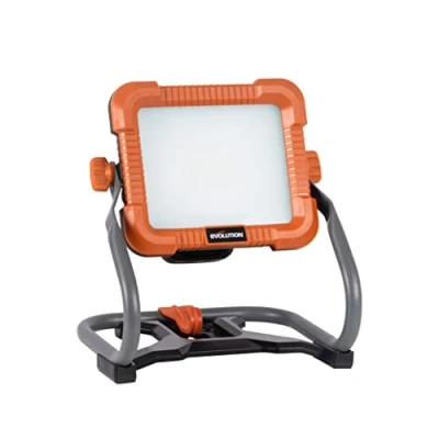 Image de Evolution Power Tools R2700WLT Li Lampe de travail LED portable sans fil rechargeable, 3 niveaux d&#039;éclairage, 2 700 lumens, 18 v Ion. Batterie non incluse.