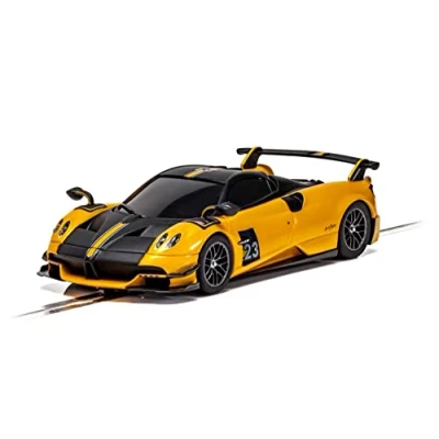 Image de Scalextric Cars C4212 Pagani Huayra Roadster BC Jaune Voiture de Circuit Jouet pour Une Utilisation avec Les Pistes Course Idées Cadeaux garçon/Fille à partir 5 Ans