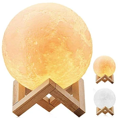 Image de DESABF Lampe de sol à LED en forme lune 3D avec variateur d’intensité, contrôle tactile, charge USB, lumière blanche chaude et socle Diamètre 8 cm