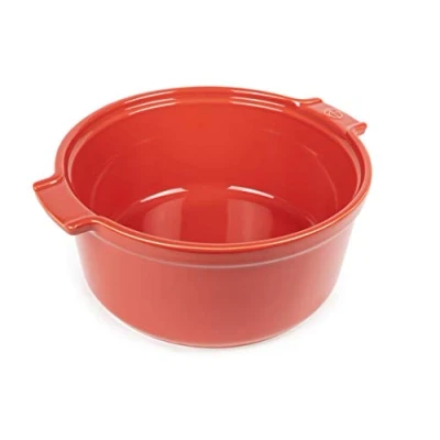 Image de PEUGEOT Moule à Soufflé En Céramique 24 cm (anses comprises) Diamètre : 22 x 8,5 Contenance 2,4 L Garanti 10 Ans Fabrication Française Coloris Rouge