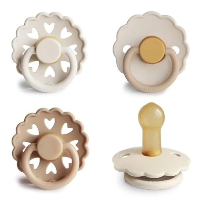 Image de FRIGG Multipack Sucettes en Latex Lot de 4 Caoutchouc Fabriqué au Danemark Sans BPA Tétine Cerise Symétrique (Snowflake Dream, Taille 2 (6 18 Mois))