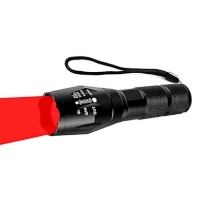 Image de Lampe de poche Rouge, WESLITE Torche Chasse avec Torches Signal Lumière Rouge Tactique Zoomable 1 Mode pour la Randonnée Vision Nocturne en Astronomie