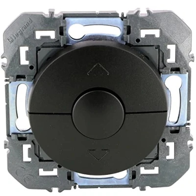 Image de Legrand Poussoir pour commande volets roulants dooxie finition noir