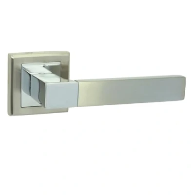 Image de Domino Poignée de porte Real QR M6/M9 Chrome nickel