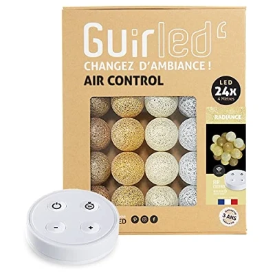 Image de GuirLED Guirlande lumineuse boules coton LED USB Télécommande sans fil Veilleuse bébé 2h Adaptateur secteur double 2A inclus 4 intensités 24 2.4m Radiance