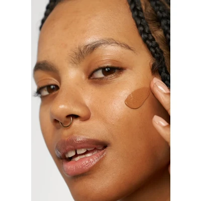 Image de Nyx Professional Makeup BARE WITH ME BLUR TINT Fond de teint, Femme, Taille: 30 g, Nutmeg