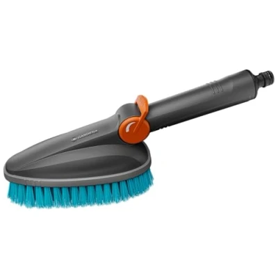 Image de Gardena Cleansystem Brosse de Lavage à Main M Dure : avec raccord Tuyau, pour Petites Surfaces &amp; Peu sensibles, Utilisation Une Main, débit réglable (18846 20)