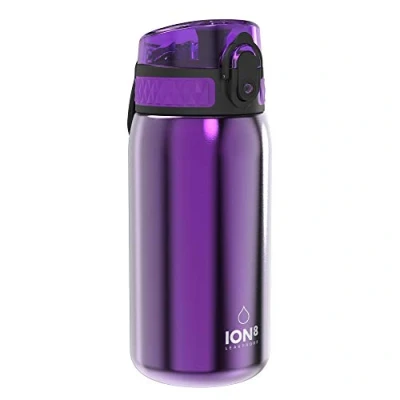 Image de Ion8 Gourde Enfant Acier Inox 400ml, Anti Fuite, Facile à Ouvrir et Nettoyer, Verrouillage Sécurisé, Lavable au Lave Vaisselle, Poignée de Transport, Durable, Violet Métallisé