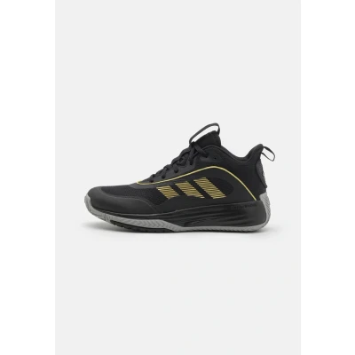 Image de adidas Performance Ownthegame 3.0 Chaussures de basket, Taille: 49 1/3, Core black/gold metallic/solid grey Tissu / matière synthétique