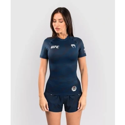 Image de Venum UFC Fusion Fight Week Rashguard Performance à Manches Courtes pour Femmes Bleu Océanique