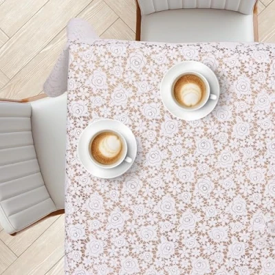 Image de KP HOME Nappe Toile Cirée 200x137cm, Rectangulaire Imperméable et Facile à Nettoyer, Housse de Table en PVC pour Intérieur Extérieur, Plastique Vinyle Motif Dentelle Rose Blanche