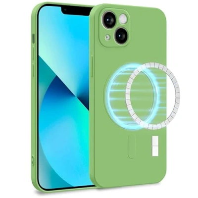 Image de MyGadget Coque Silicone [ Compatible avec MagSafe ] Apple iPhone 13 Case TPU Souple &amp; Soft Doublure Microfibre Cover Protection Extra Fine Légère Vert