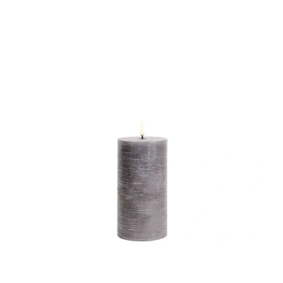 Image de Uyuni Lighting Bougie cylindrique LED 7,8 x 15,2 cm Rustic Grey
