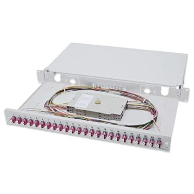 Image de DIGITUS Professional DN 96332 4 Boîtier d&#039;épissures LC x 48 1U 19&quot;