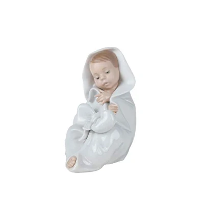 Image de NAO Porcelain by Lladro All Bundled UP (Baby Wrapped in Blanket) 2001340