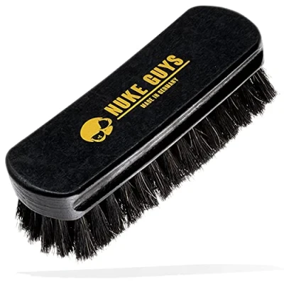 Image de Nuke Guys Brosse en Cuir M Fabriquée Allemagne avec Poils de CRIN Cheval Nettoyage intérieur Voiture Textile Douce idéale pour sièges, Coussins, Alcantara, Couverture Cabriolet