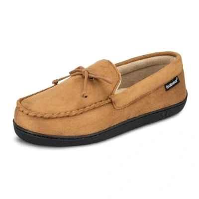 Image de Isotoner Mocassins pour hommes en micro suède avec semelles intérieures et extérieures, dotés de mousse à mémoire un ajustement personnalisé d&#039;un soutien la voûte plantaire