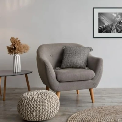 Image de Emma Barclay Housse de Coussin en Coton recyclé à Chevrons (Noir)