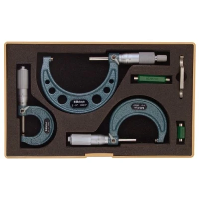 Image de Mitutoyo 103 922 Lot de 3 micromètres extérieurs avec Normes, Plage 0 à 7,6 cm, Graduation cm