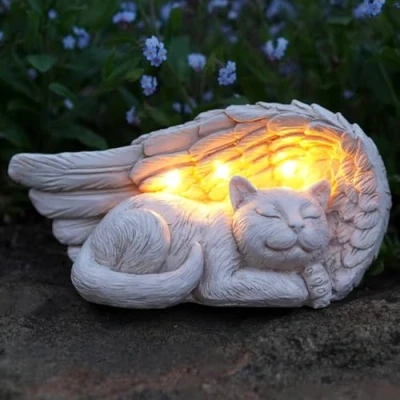 Image de Festive Lights Statue Solaire Commémorative pour Chats ou Chiens Croix et Cœur Lumineux Mémorial Éclairage LED Blanc Chaud (Pile Rechargeable Incluse) Waterproof 21cm (Chat Ailé)