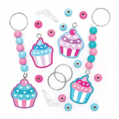 Image de Baker Ross AX726 Kits de porte clés en forme cupcake Paquet 4, Arts et artisanat ou projets fabrication