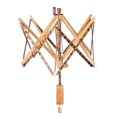 Image de KnitPro d&#039;enroulement et Distribue Accessoires Signature Swift Enrouleur de Tricot, Multicolore